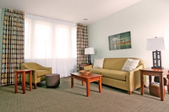 THIRD-AND-MAIN-Clean and comfortable short and long term residencies for patients  of the UF Proton Center